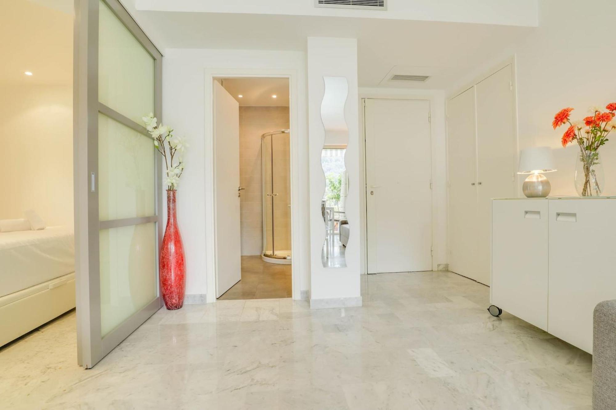 « La Grande Residence » Vue Mer, Piscine Menton Eksteriør billede